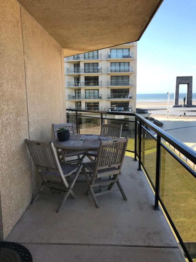 Westhinder 308 Daire De Panne Dış mekan fotoğraf